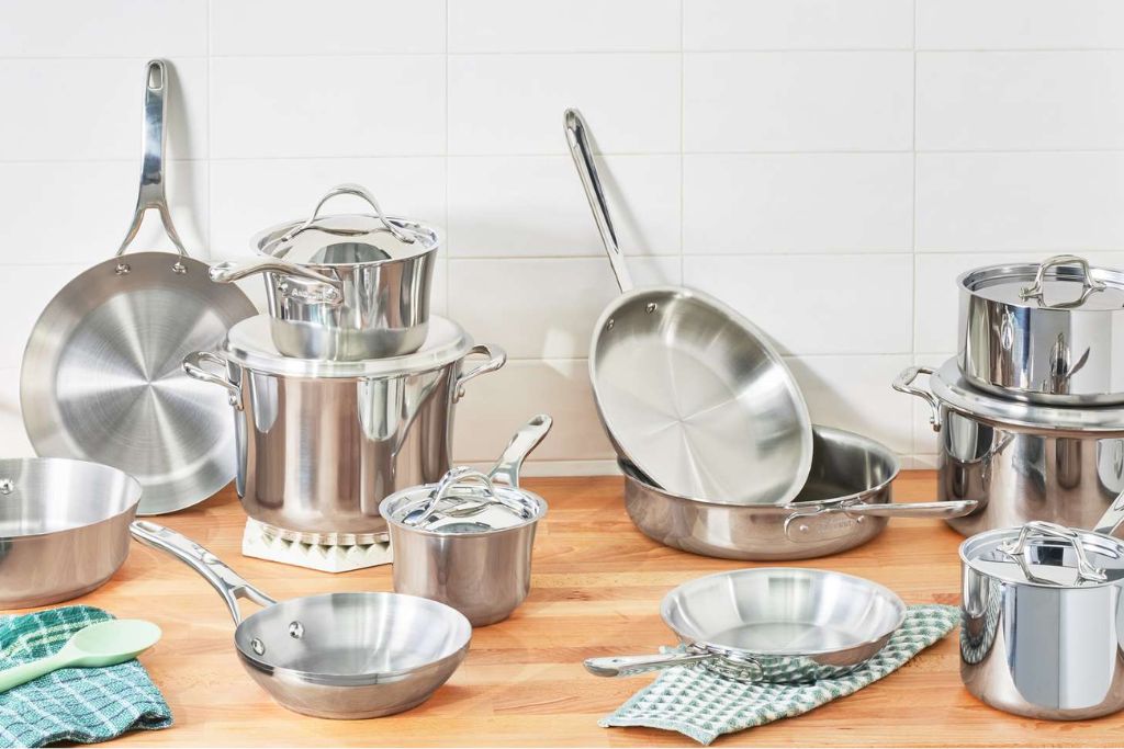 difference between 202 and 304 steel